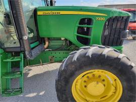 2008 JOHN DEERE 7330