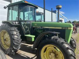 1990 JOHN DEERE 3155