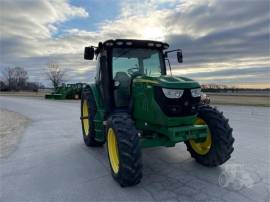 2014 JOHN DEERE 6115R