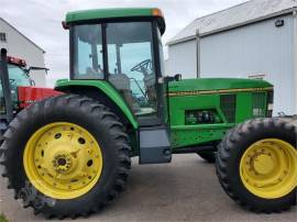 1995 JOHN DEERE 7400