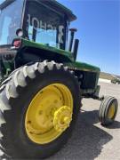 1982 JOHN DEERE 4440