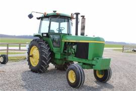 JOHN DEERE 4630