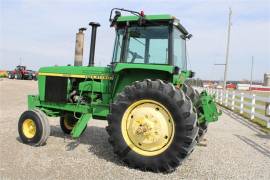 JOHN DEERE 4630