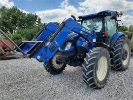 2017 NEW HOLLAND T6.180