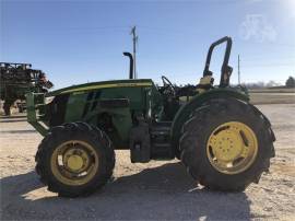 2022 JOHN DEERE 5100E