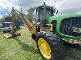 JOHN DEERE 7220