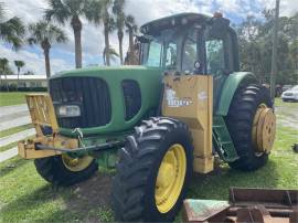 JOHN DEERE 7220