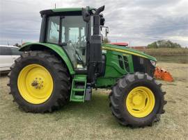 2021 JOHN DEERE 6110M