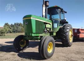 JOHN DEERE 4630