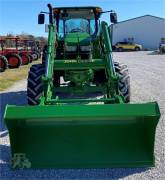 2017 JOHN DEERE 6120E