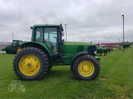 2005 JOHN DEERE 7420