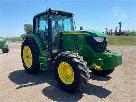 2013 JOHN DEERE 6115M