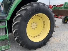 1999 JOHN DEERE 7210