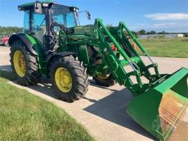 2018 JOHN DEERE 5125R