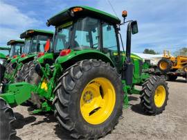 2019 JOHN DEERE 6105E