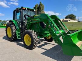 2015 JOHN DEERE 6105M