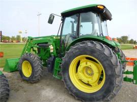 2016 JOHN DEERE 6105E