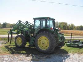 2010 JOHN DEERE 7330