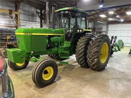 JOHN DEERE 4630