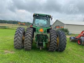 2001 JOHN DEERE 8210