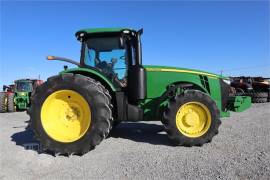 2012 JOHN DEERE 8235R