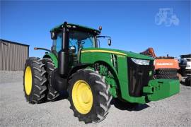 2012 JOHN DEERE 8235R