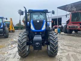 2019 NEW HOLLAND T7.230