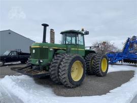 1981 JOHN DEERE 8640