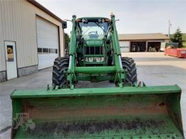 2010 JOHN DEERE 7530 PREMIUM