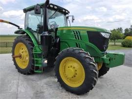 2015 JOHN DEERE 6215R