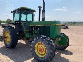 1980 JOHN DEERE 4640