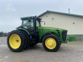 2011 JOHN DEERE 8270R