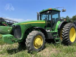 2004 JOHN DEERE 8420