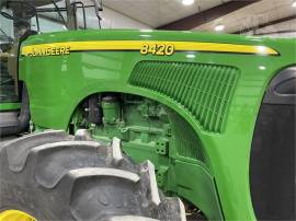 2004 JOHN DEERE 8420