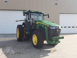 2020 JOHN DEERE 8R 230