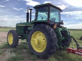 1990 JOHN DEERE 4955