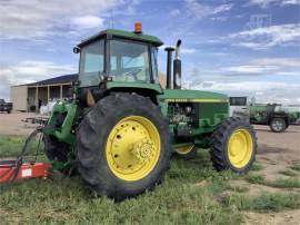 1990 JOHN DEERE 4955