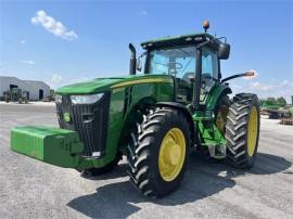 2013 JOHN DEERE 8260R