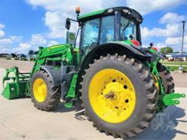 2021 JOHN DEERE 6195M