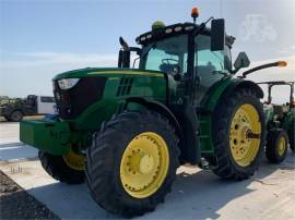 2015 JOHN DEERE 6215R