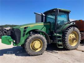 2010 JOHN DEERE 8225R