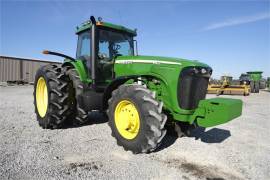 2004 JOHN DEERE 8420