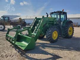 2021 JOHN DEERE 6175M