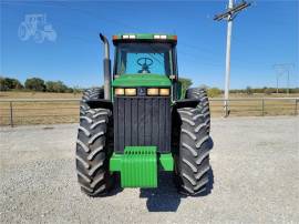 1995 JOHN DEERE 8300