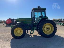 1998 JOHN DEERE 7810