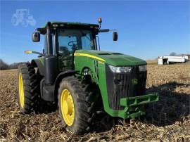 2013 JOHN DEERE 8260R