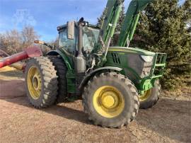 2020 JOHN DEERE 6215R