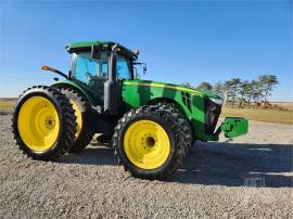 2013 JOHN DEERE 8335R