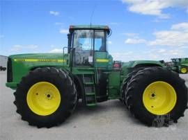 2001 JOHN DEERE 9200