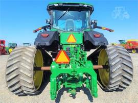 2021 JOHN DEERE 8RT 370